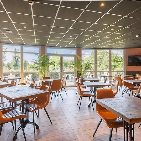 Hotel Clermont-ferrand Nord 2*