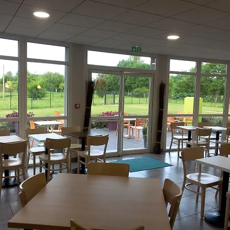 Hotel Clermont-ferrand Nord 2*