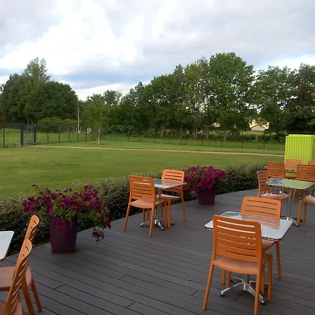 Hotel Clermont-ferrand Nord 2*