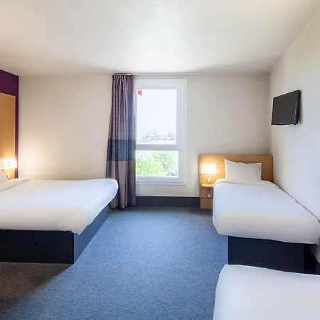 Hotel Clermont-ferrand Nord 2*
